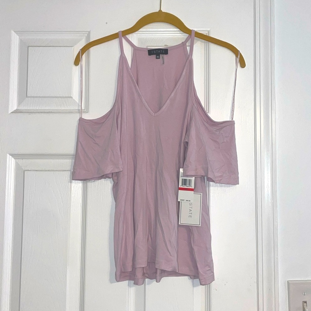 NWT 1. State cold shoulder top in the color sugar plum size XS